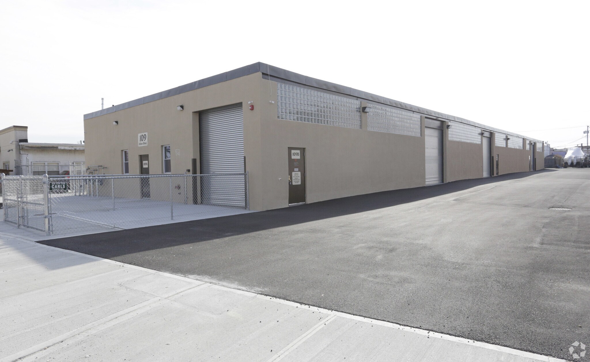 109 Allen Blvd, Farmingdale, NY for sale Primary Photo- Image 1 of 1