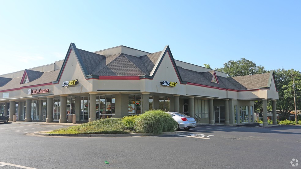 3000-3044 Mcgehee Rd, Montgomery, AL for lease - Building Photo - Image 2 of 5