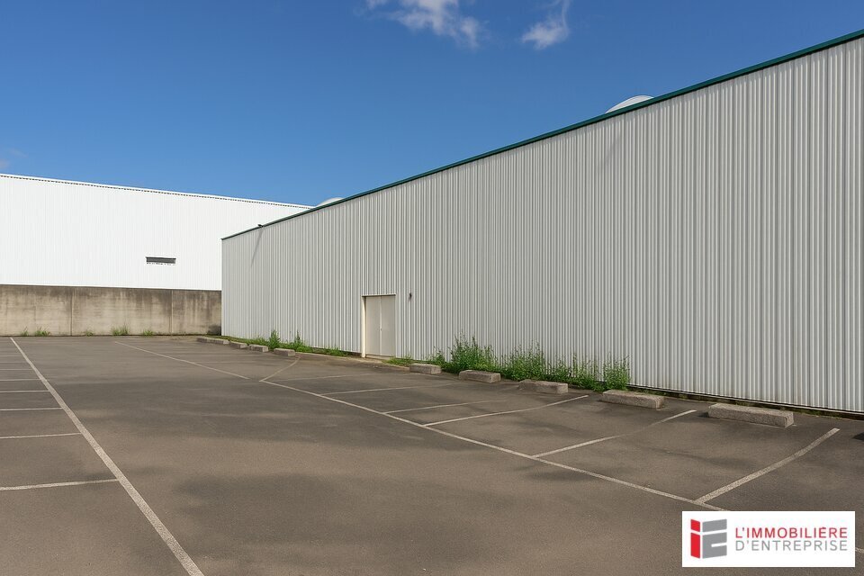 Flex in Saint-Grégoire for lease Building Photo- Image 1 of 4