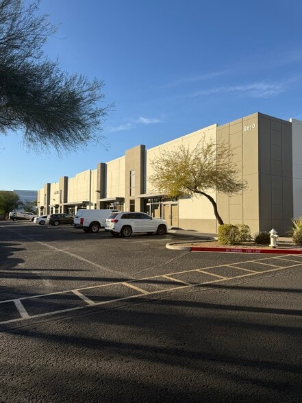 2610 E Mohawk Ln, Phoenix, AZ for sale - Building Photo - Image 2 of 7