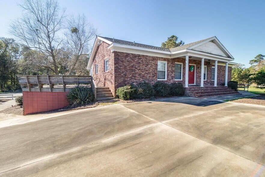 127 Dibble St, Bowman, SC for sale - Primary Photo - Image 1 of 1