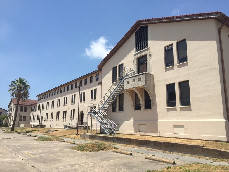 5005 Avenue U, Galveston, TX for sale - Primary Photo - Image 1 of 1