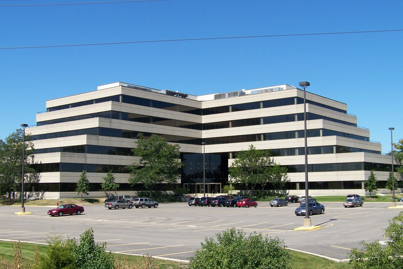 1333 Butterfield Rd, Downers Grove, IL 60515 Woodland Corporate Tower