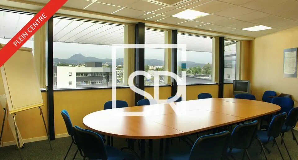 Office in Aubière for lease - Building Photo - Image 2 of 10