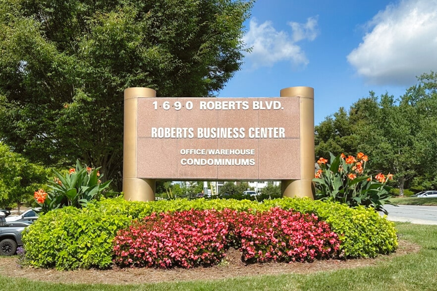 1690 Roberts Blvd, Kennesaw, GA for lease - Building Photo - Image 3 of 8