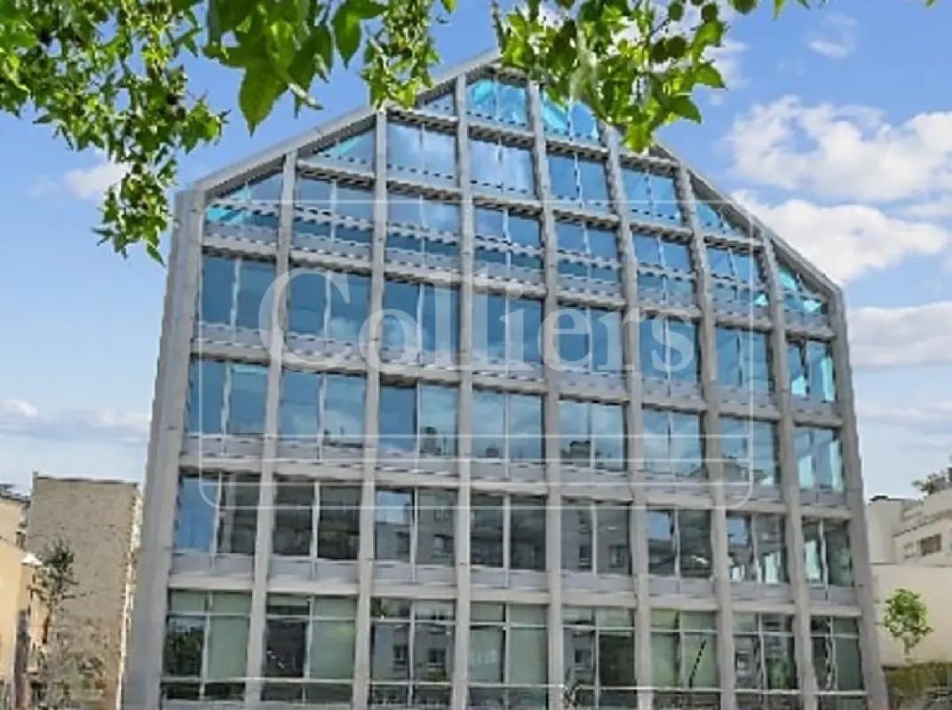 10-12 Rue Horace Vernet, Issy-les-Moulineaux for lease Building Photo- Image 1 of 24