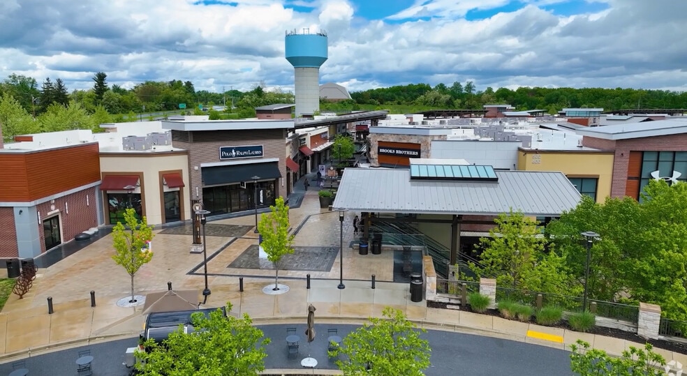 23529 Frederick Rd, Clarksburg, MD for sale - Building Photo - Image 2 of 6