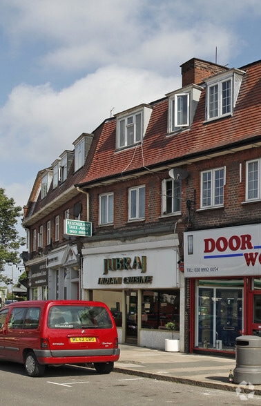 7 Park Para, London for sale - Primary Photo - Image 1 of 1