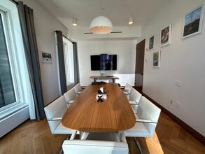 152 W 57th St, New York, NY for lease Interior Photo- Image 1 of 12