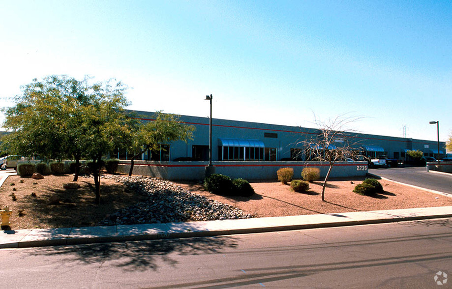 2235 W 1st St, Tempe, AZ for lease - Building Photo - Image 2 of 6