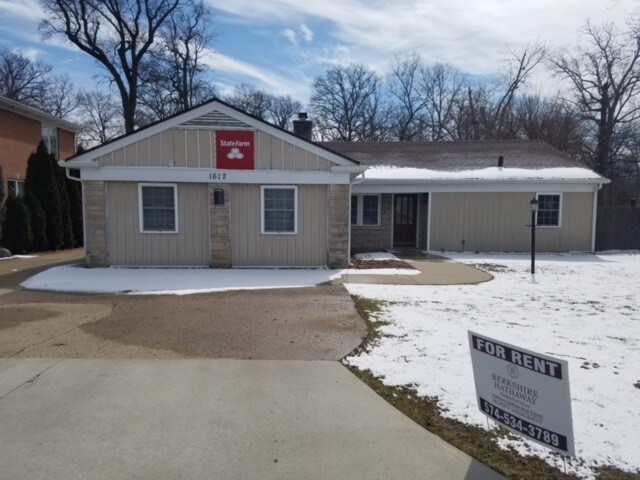 1612 South Bend Ave, South Bend, IN for sale Primary Photo- Image 1 of 1
