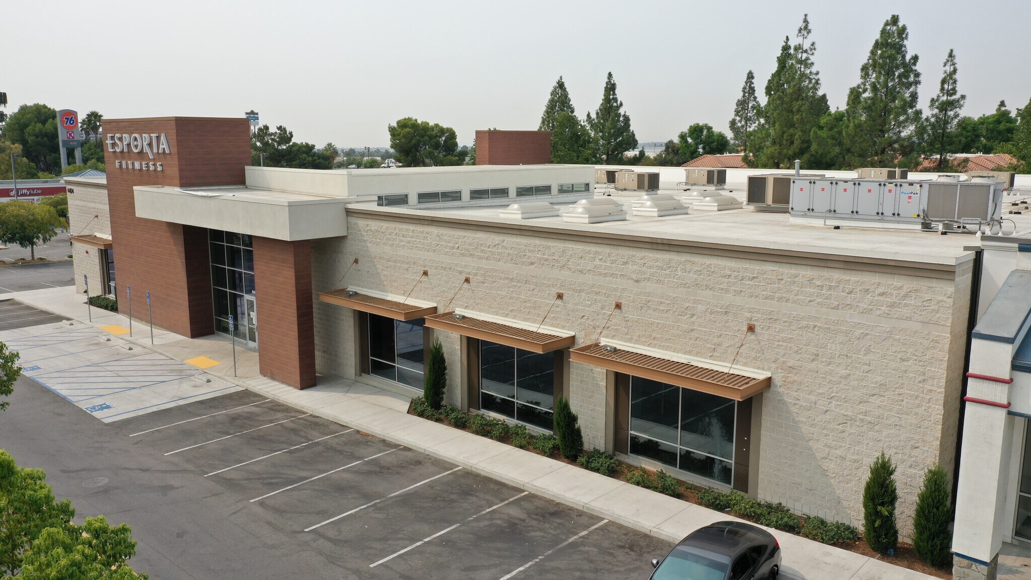 4404 University Pky, San Bernardino, CA 92407 ESPORTA