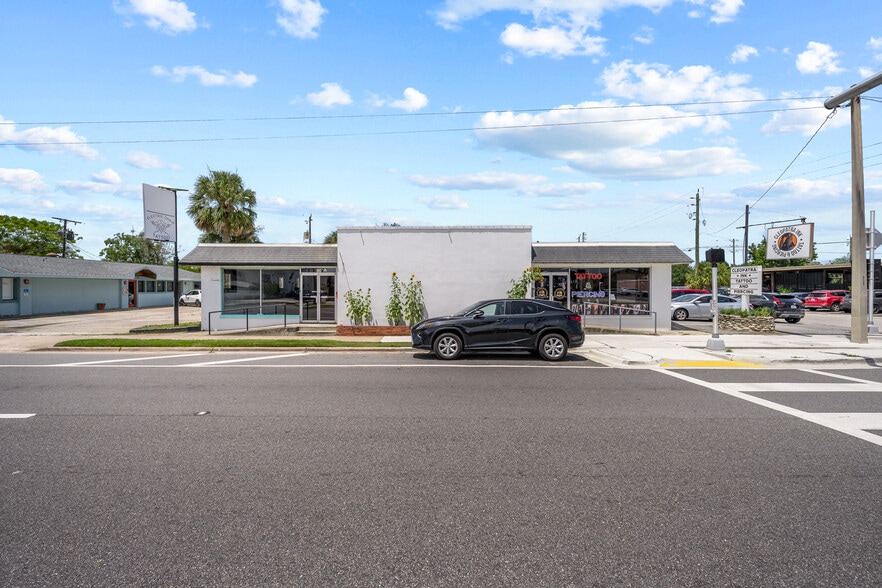 110 Anastasia Blvd, Anastasia Island, FL for sale - Building Photo - Image 1 of 7