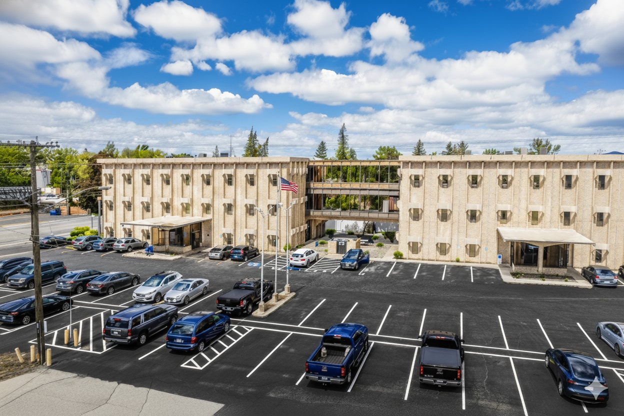 112 N University Rd, Spokane, WA for lease Building Photo- Image 1 of 7