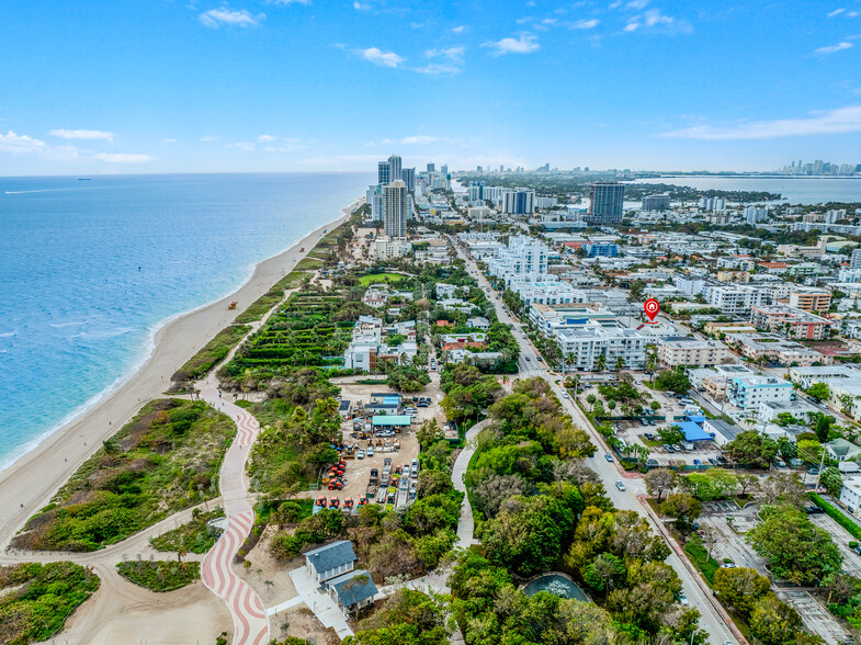 7825 Harding Ave, Miami Beach, FL for sale - Primary Photo - Image 1 of 12