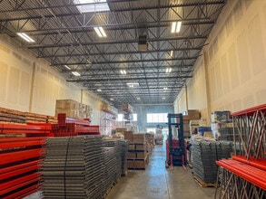 18 Highland Park Way NE, Airdrie, AB for lease Interior Photo- Image 1 of 3