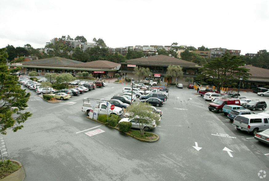 5214 Diamond Heights Blvd, San Francisco, CA for lease - Primary Photo - Image 3 of 3