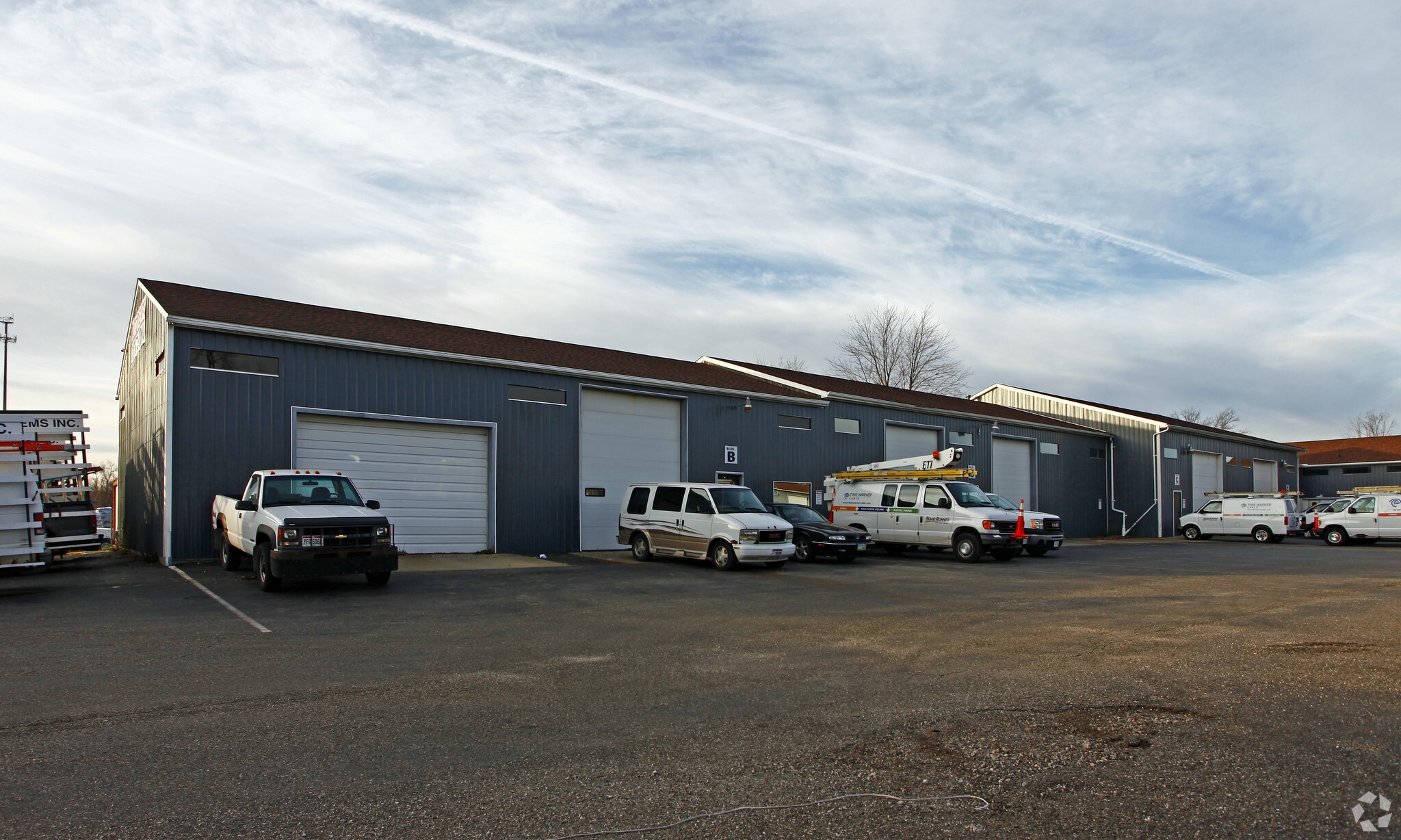 Tallmadge Road portfolio of 3 properties for sale on LoopNet.com Primary Photo- Image 1 of 4