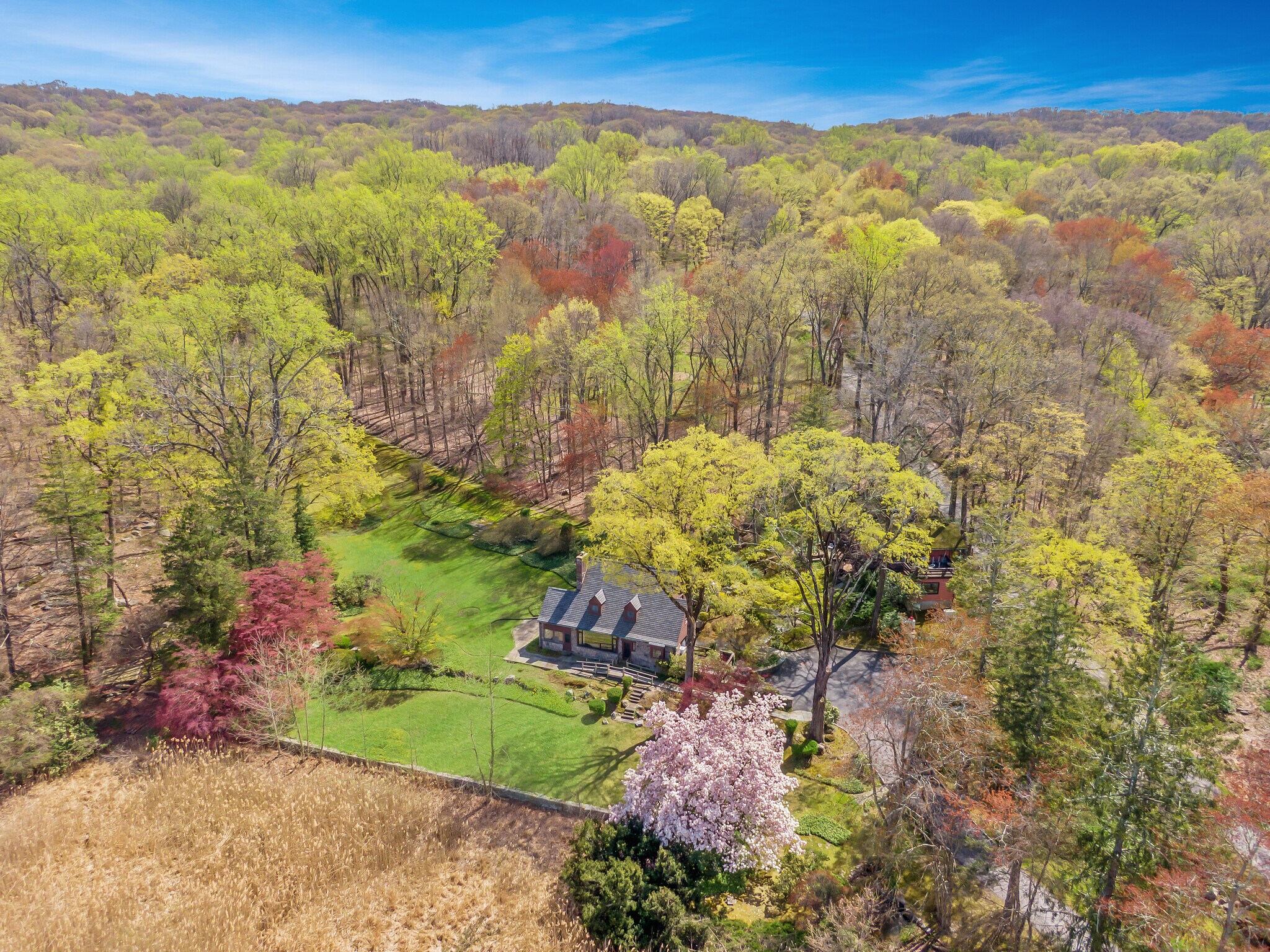 300 Sheldon Ave, Tarrytown, NY for sale Primary Photo- Image 1 of 4