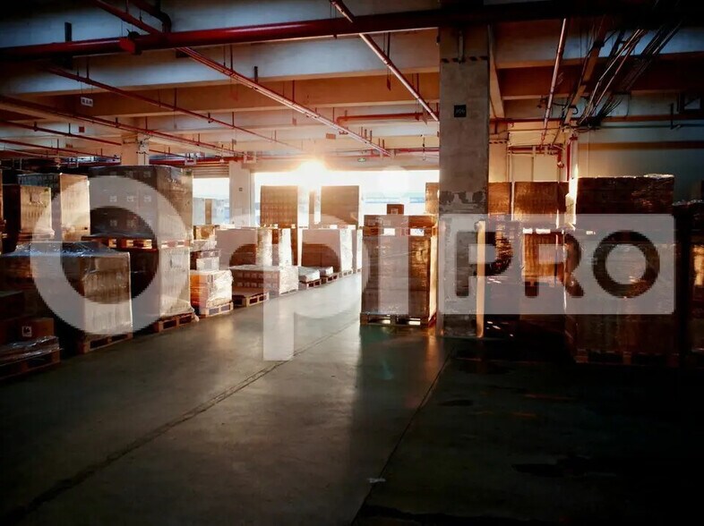 Flex in Bénesse-Maremne for lease - Building Photo - Image 1 of 1