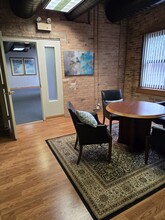 607 W Fulton St, Chicago, IL for lease Interior Photo- Image 1 of 3