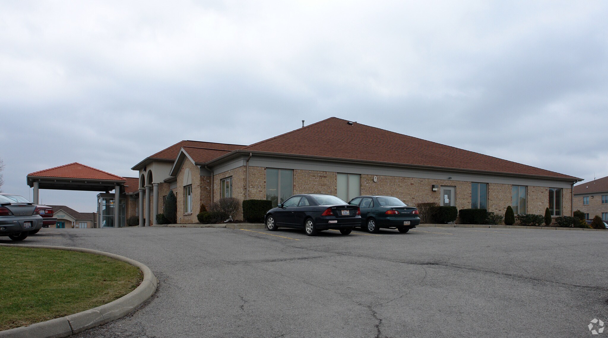 835 Southwestern Run, Youngstown, OH for sale Primary Photo- Image 1 of 1