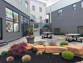 More details for 100 Broughton Rd, Bethel Park, PA - Retail for Lease