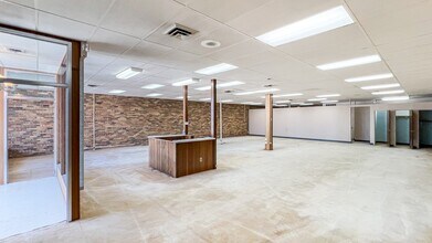 1925-2141 S Main St, Morton, IL for lease Interior Photo- Image 2 of 10