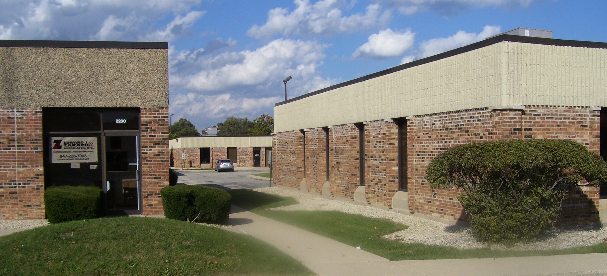 2200-2268 Landmeier Rd, Elk Grove Village, IL for lease Building Photo- Image 1 of 2