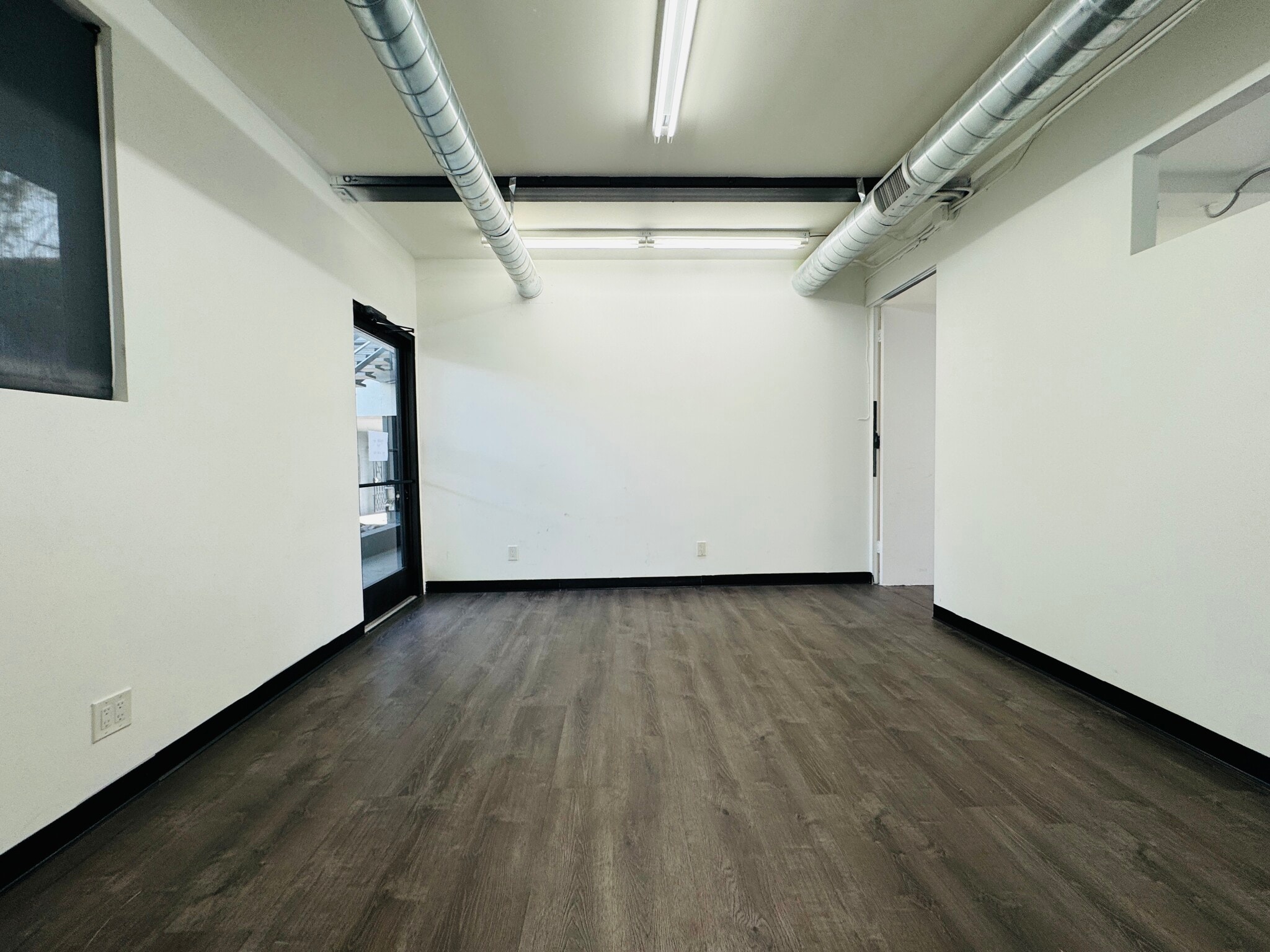 4379 30th St, San Diego, CA for lease Interior Photo- Image 1 of 11