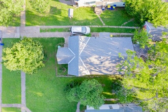 230 S Lewis St, Stillwater, OK - AERIAL map view