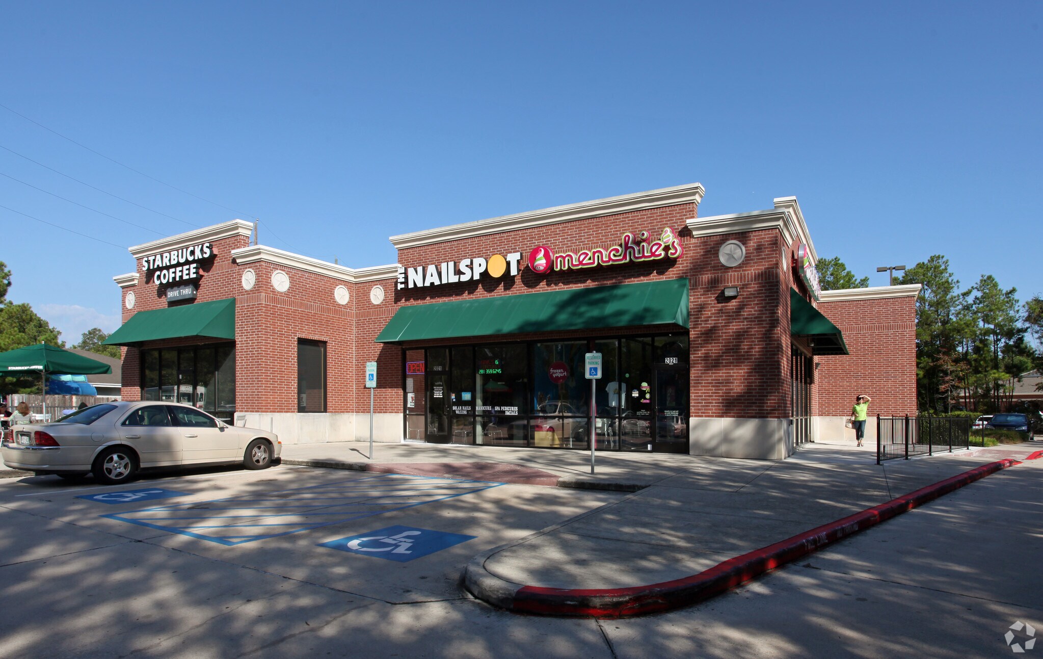 2021 Northpark Dr, Kingwood, TX 77339