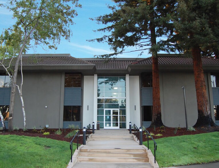 2674 N 1st St, San Jose, CA for lease - Building Photo - Image 1 of 6