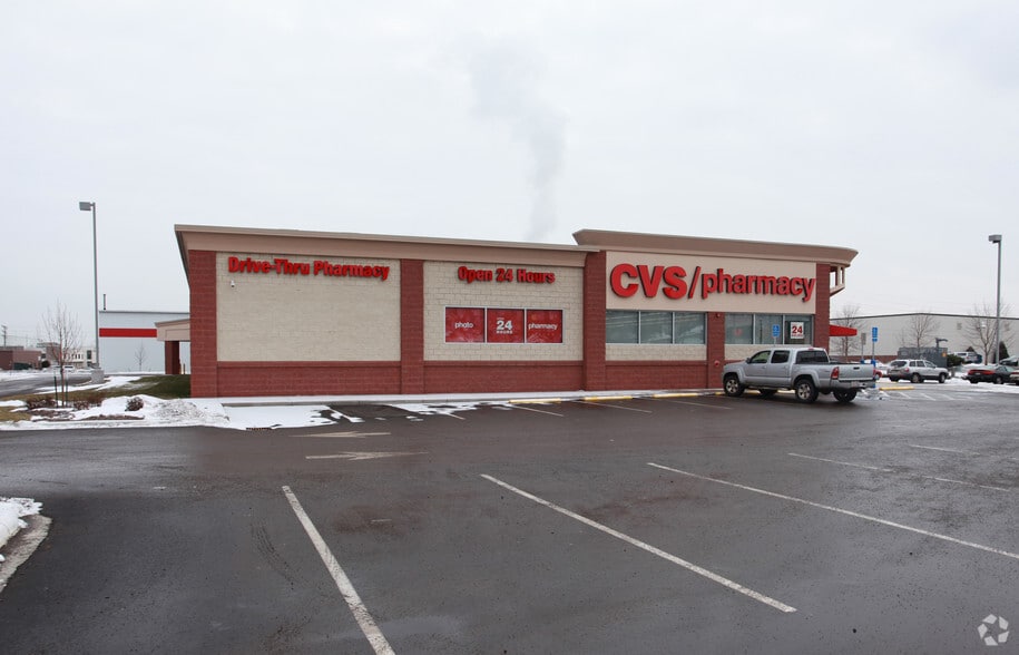 4528 Grand Ave, Duluth, MN for lease - Building Photo - Image 3 of 4