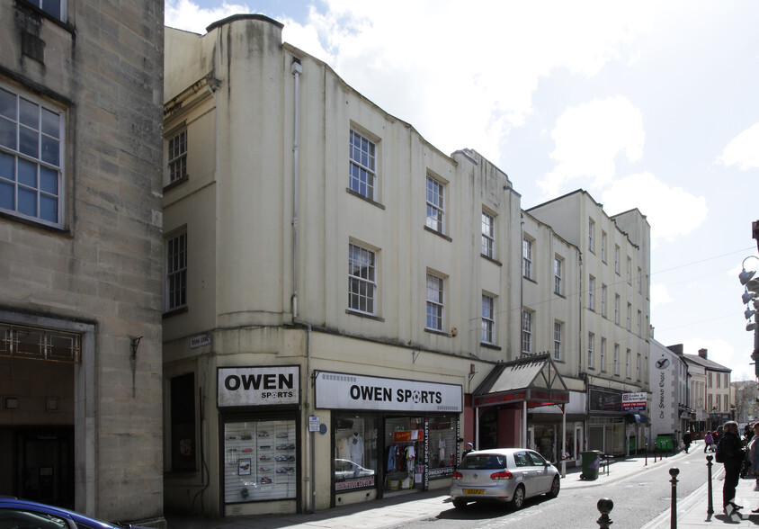 King St, Carmarthen, DYF SA31 1BH | LoopNet