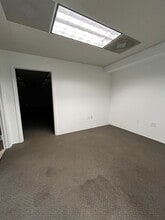 12284 Warwick Blvd, Newport News, VA for lease Interior Photo- Image 2 of 5