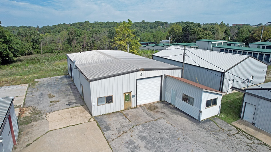 505-515 W 54 hwy, Camdenton, MO for sale - Building Photo - Image 3 of 4