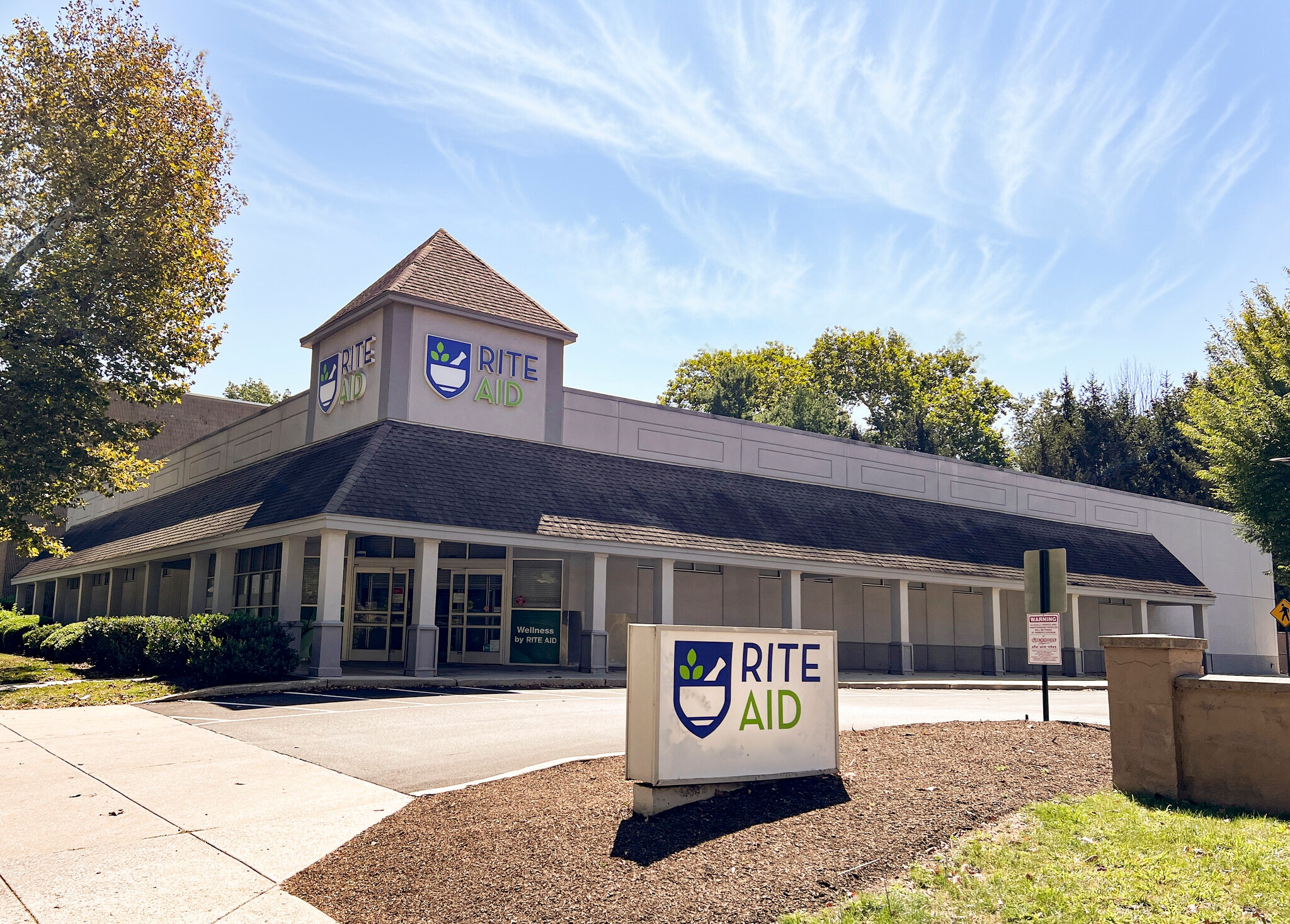 640 Montgomery Ave, Narberth, PA for lease Building Photo- Image 1 of 6