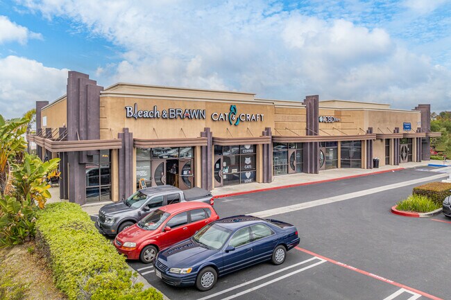 More details for 3211-3295 Business Park Dr, Vista, CA - Retail for Lease