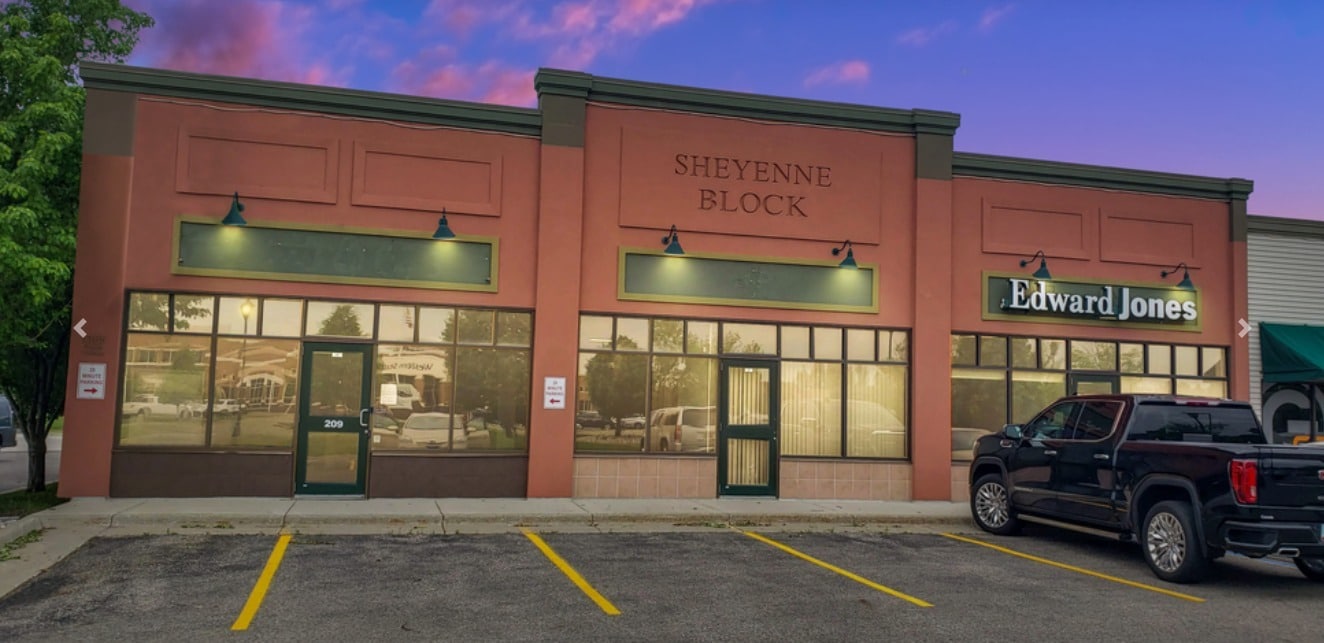 1420 9th St E, West Fargo, ND for lease Building Photo- Image 1 of 16