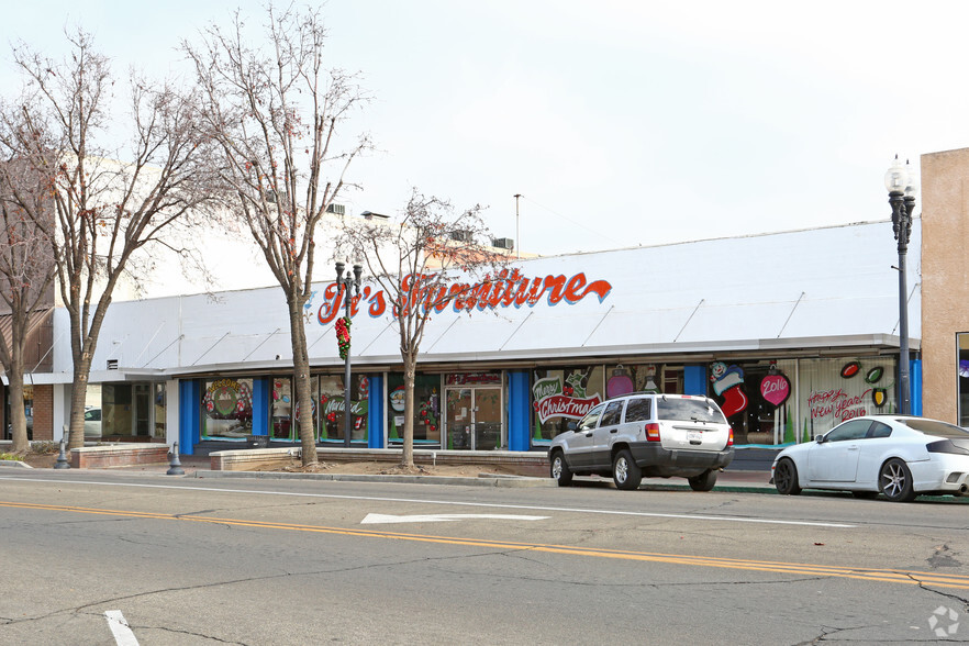 40 N Main St, Porterville, CA for sale - Primary Photo - Image 1 of 1