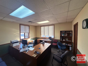 960 Graham Rd, Cuyahoga Falls, OH for lease Interior Photo- Image 2 of 5