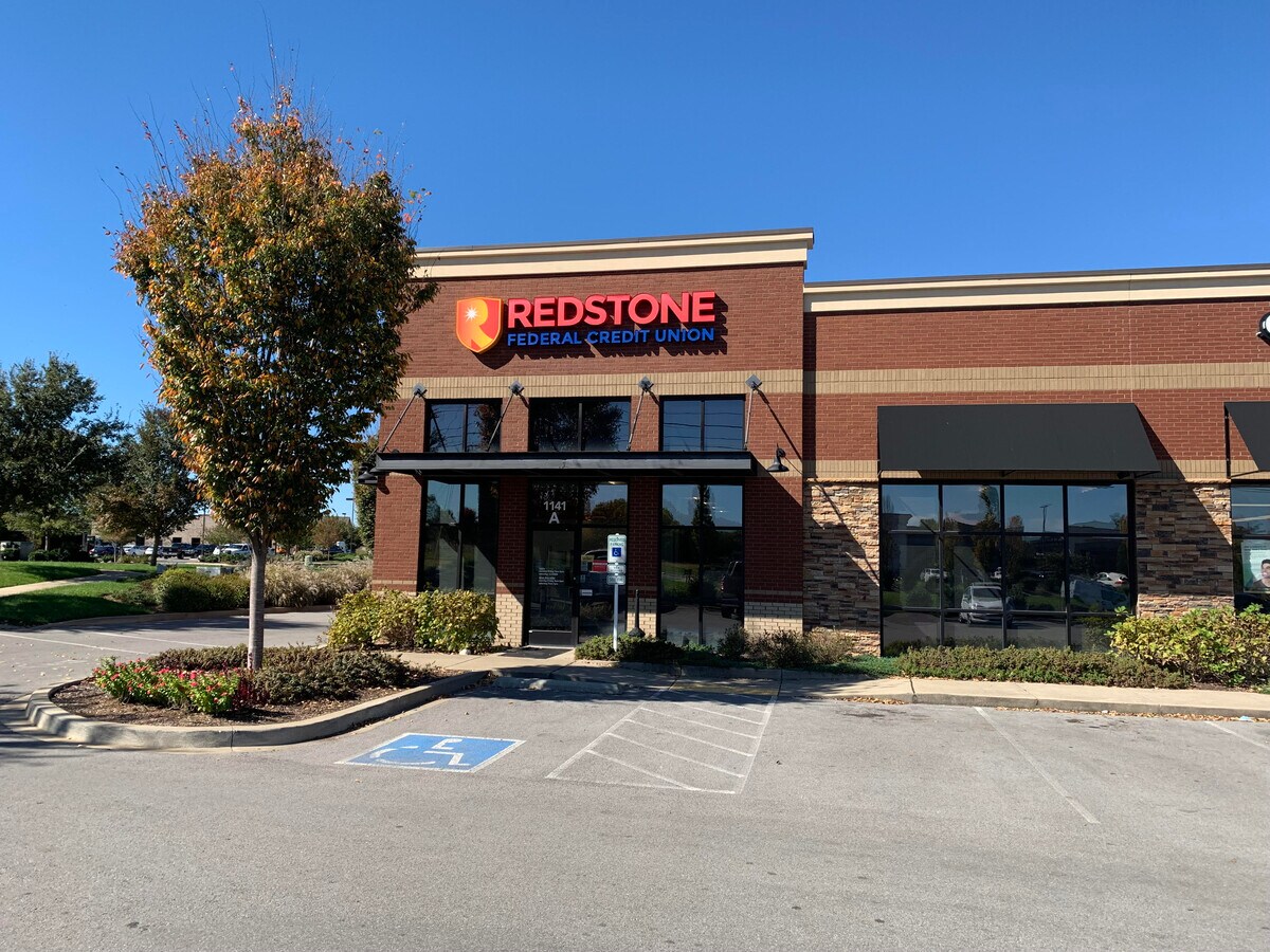 1141 Fortress Blvd, Murfreesboro, TN 37128