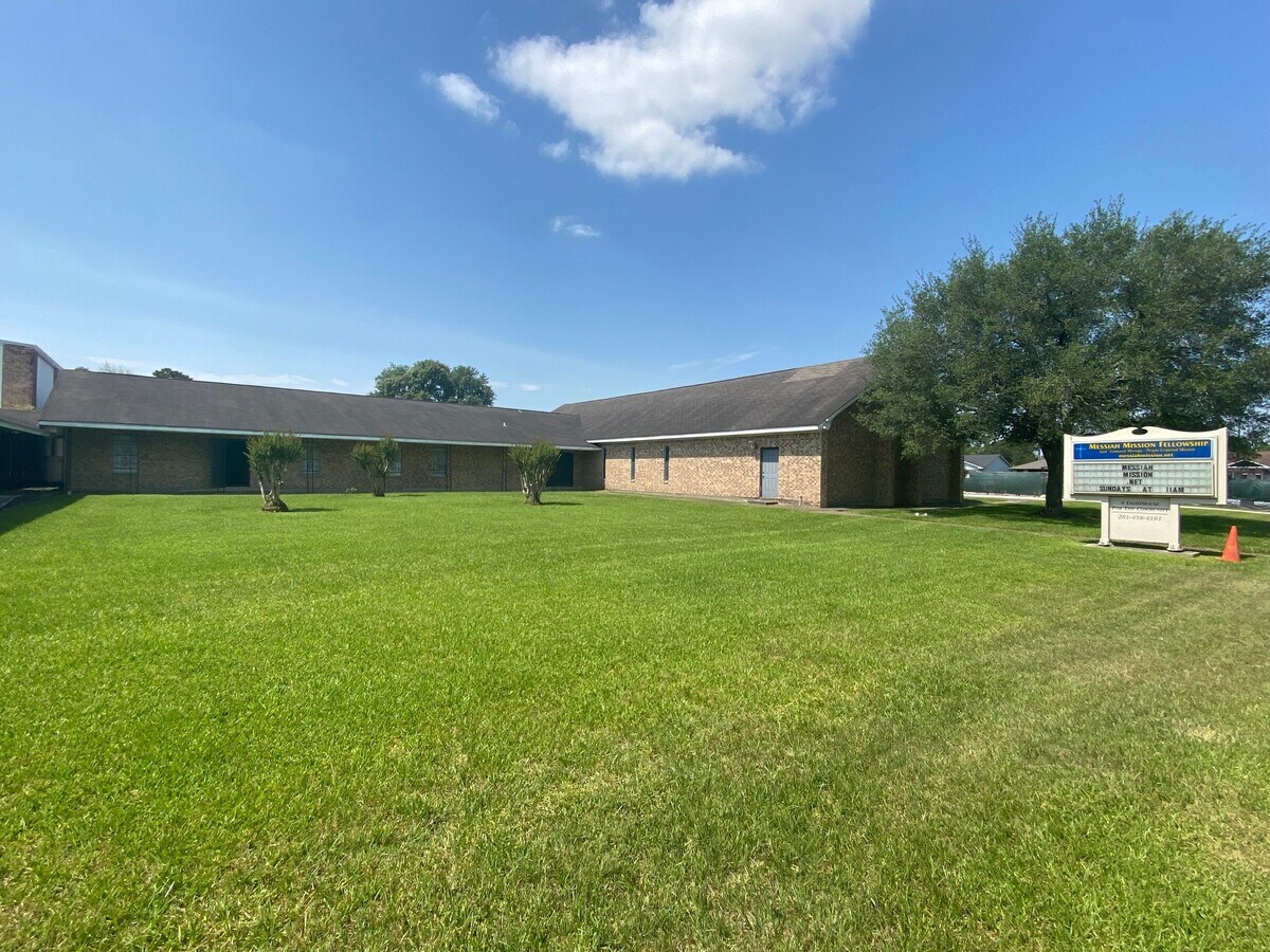 12818 Tidwell Rd, Houston, TX 77044