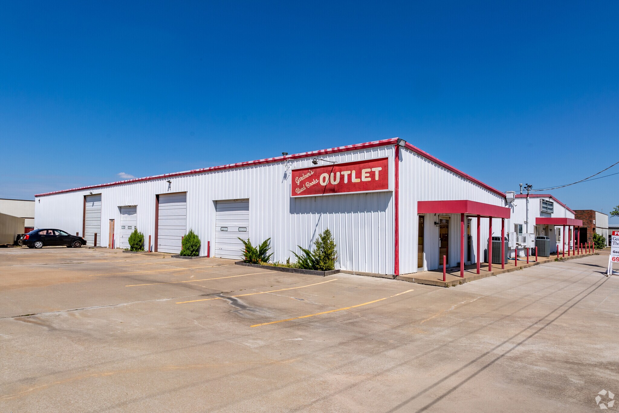 9809 E 44th Pl, Tulsa, OK for sale Building Photo- Image 1 of 1