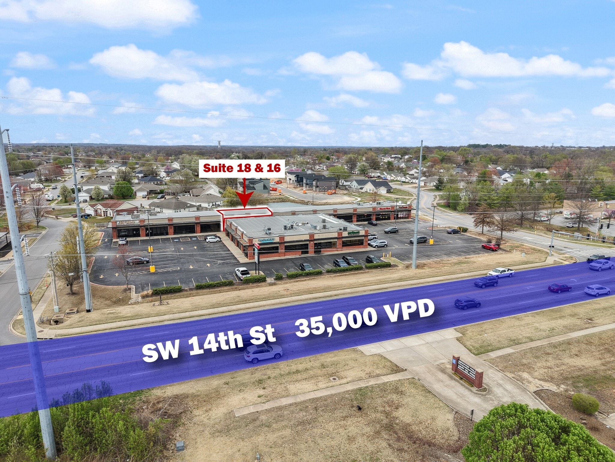 2500-2502 SW 14th St, Bentonville, AR for lease Interior Photo- Image 1 of 9