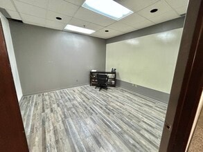 333 E Ohio St, Indianapolis, IN for lease Building Photo- Image 1 of 31