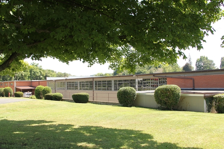 600 Hays Ave, Staunton, VA for lease - Primary Photo - Image 1 of 14