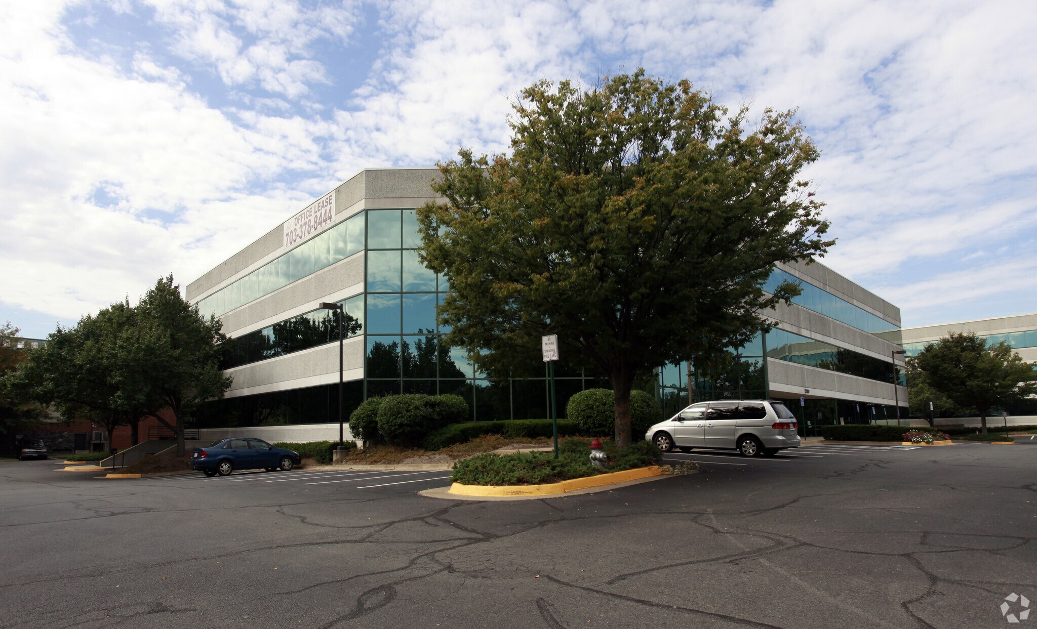 2230 Gallows Rd, Vienna, VA for sale Primary Photo- Image 1 of 1