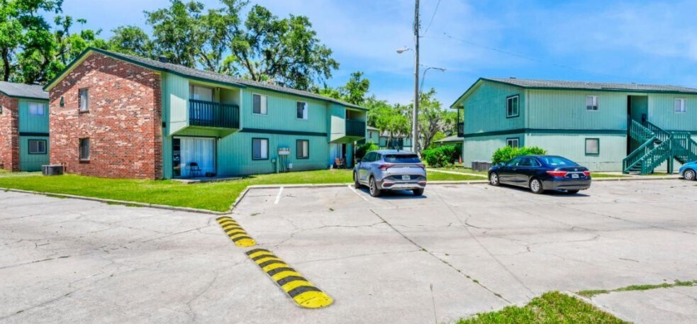 2273 S Byron Butler Pky, Perry, FL for sale Building Photo- Image 1 of 1